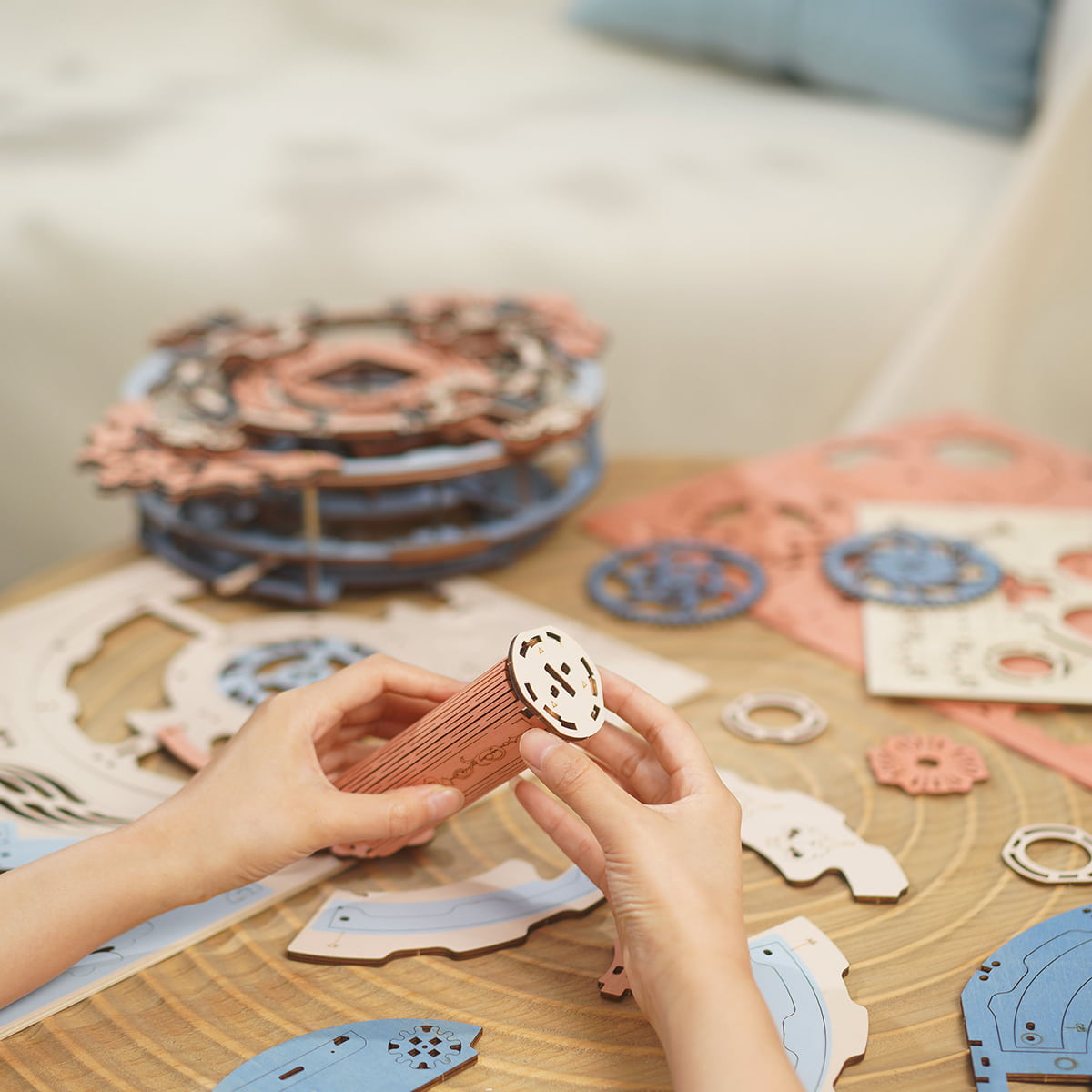 ROKR Romantic Note Wall Clock 3D Wooden Puzzle LC701