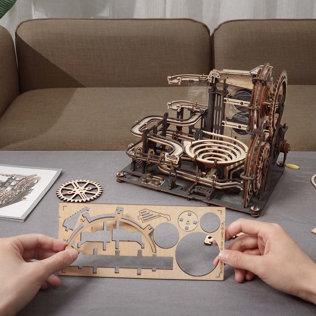ROKR Marble Night City Marble Run 3D Wooden Puzzle LGA01